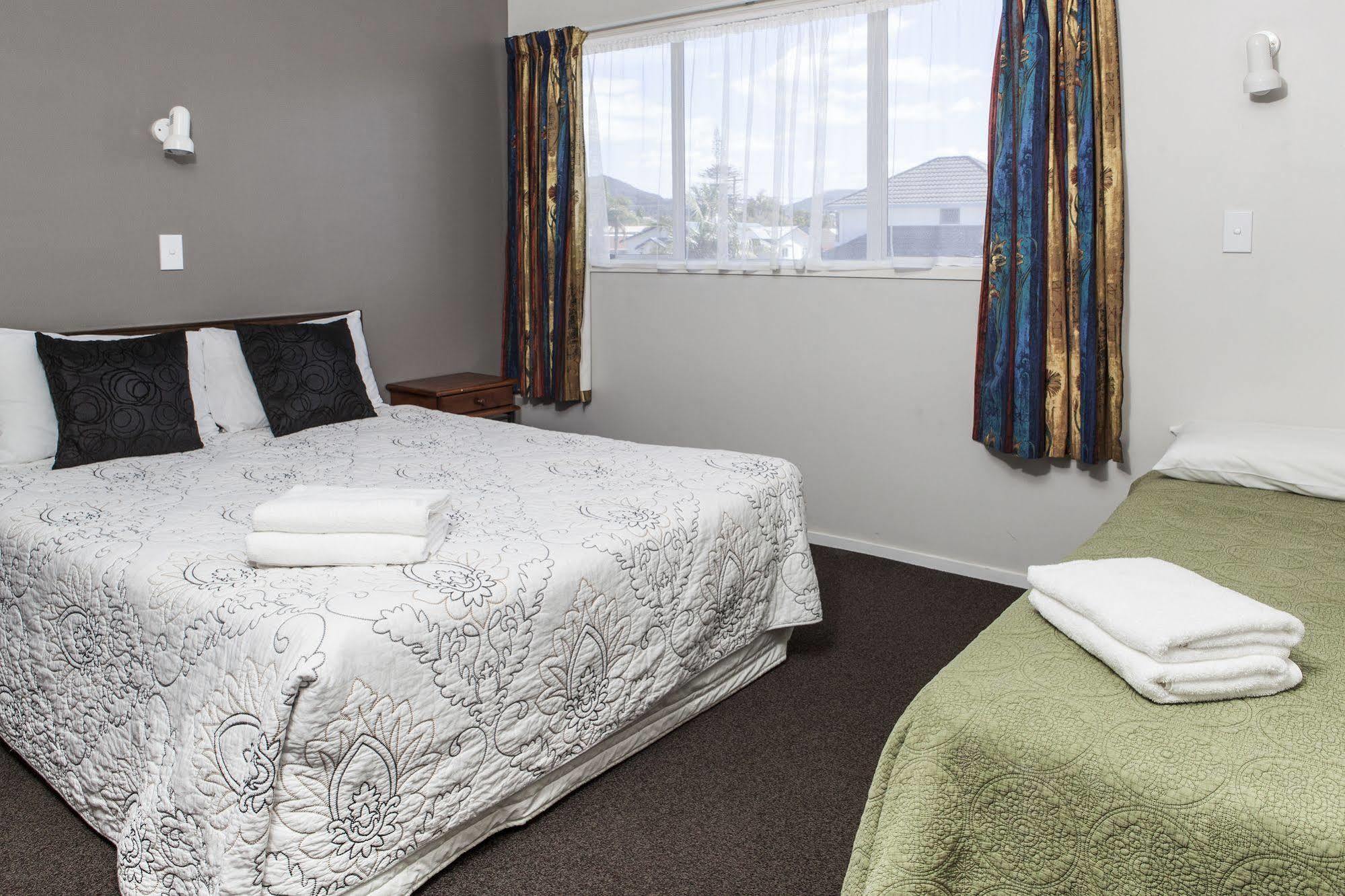 Continental Motel Whangarei Eksteriør bilde