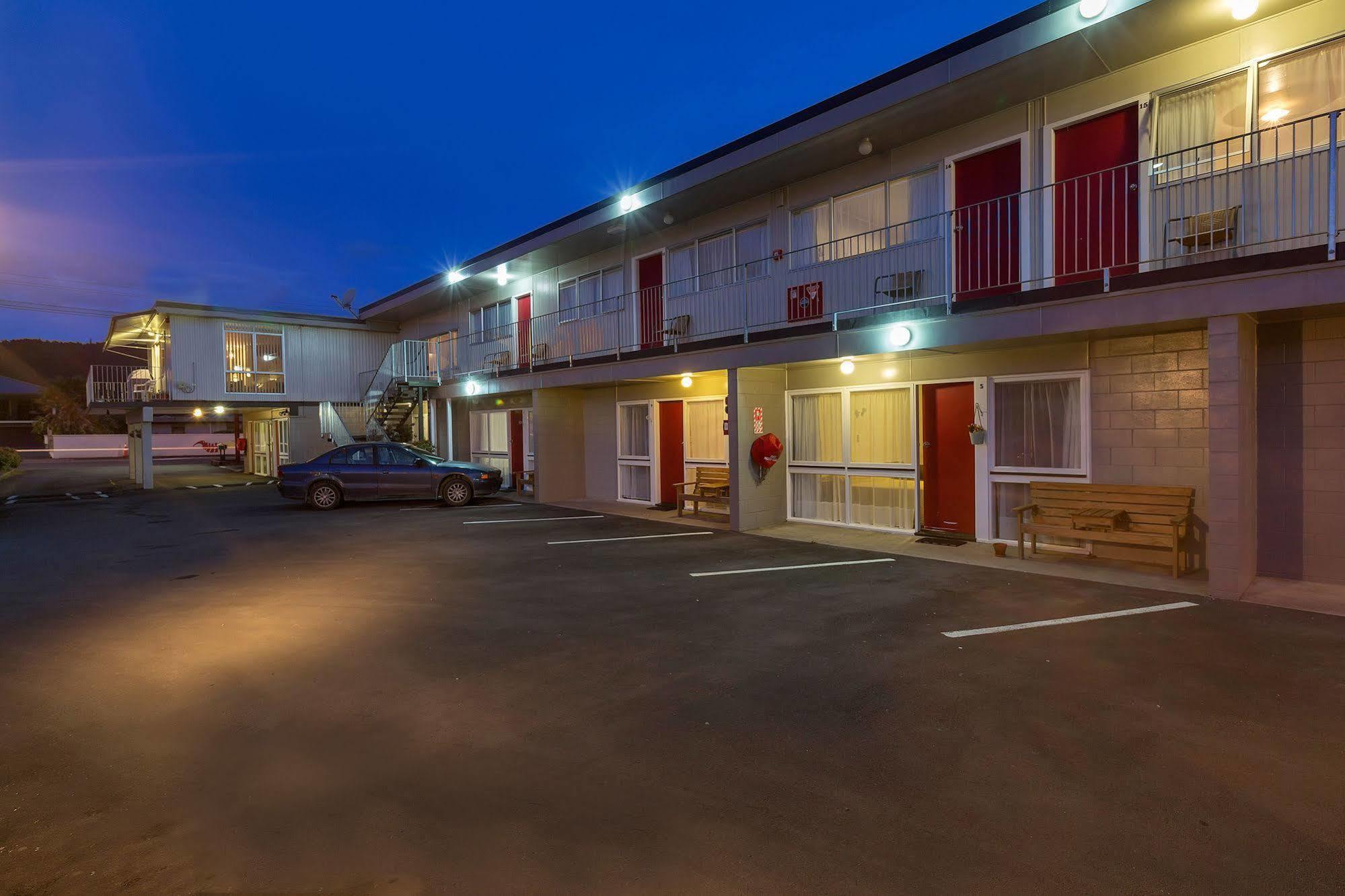 Continental Motel Whangarei Eksteriør bilde